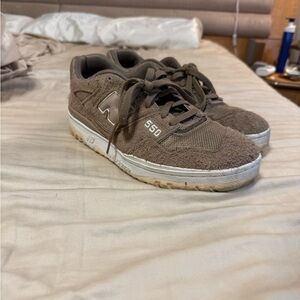 New Balance 550